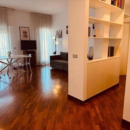 Guest Corso Italia Apartment Бари Екстериор снимка